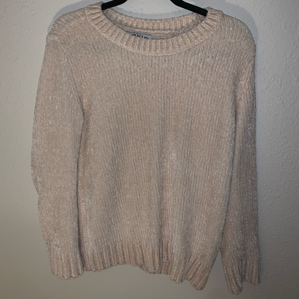 Long sleeve cream sweater